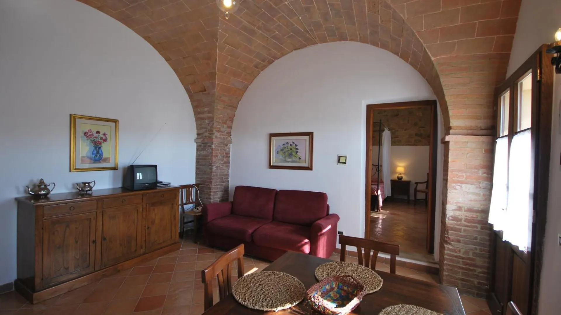 Agriturismo Ragoncino Lajatico